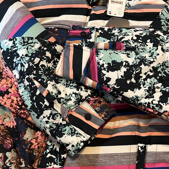 Free People Movement Bunny Slope Floral Puffer Jacket Size Large NWT - Picture 17 of 17